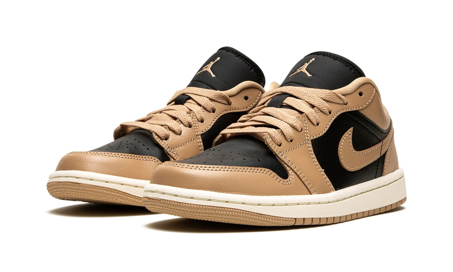 Air Jordan 1 Low Desert (W)